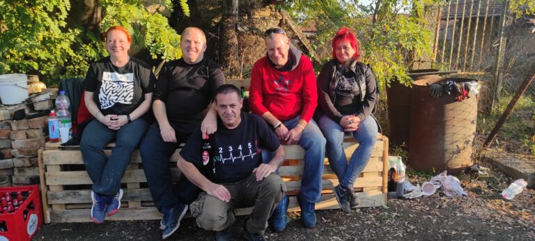 Read more about the article Megjöttek a csemeték, és a barátok is